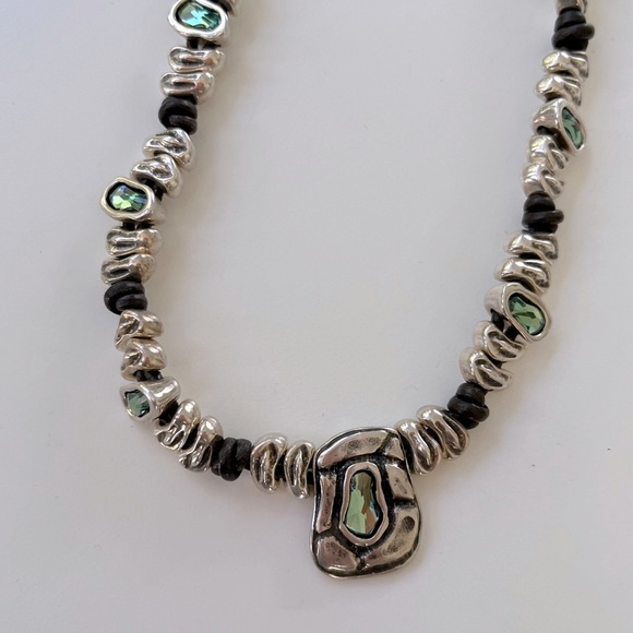 Uno de 50 Necklace - Picture 2 of 5